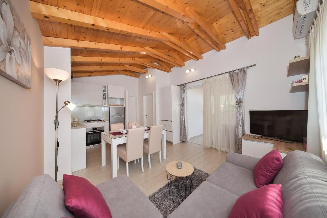 Apartment Irena ポセダリェ エクステリア 写真