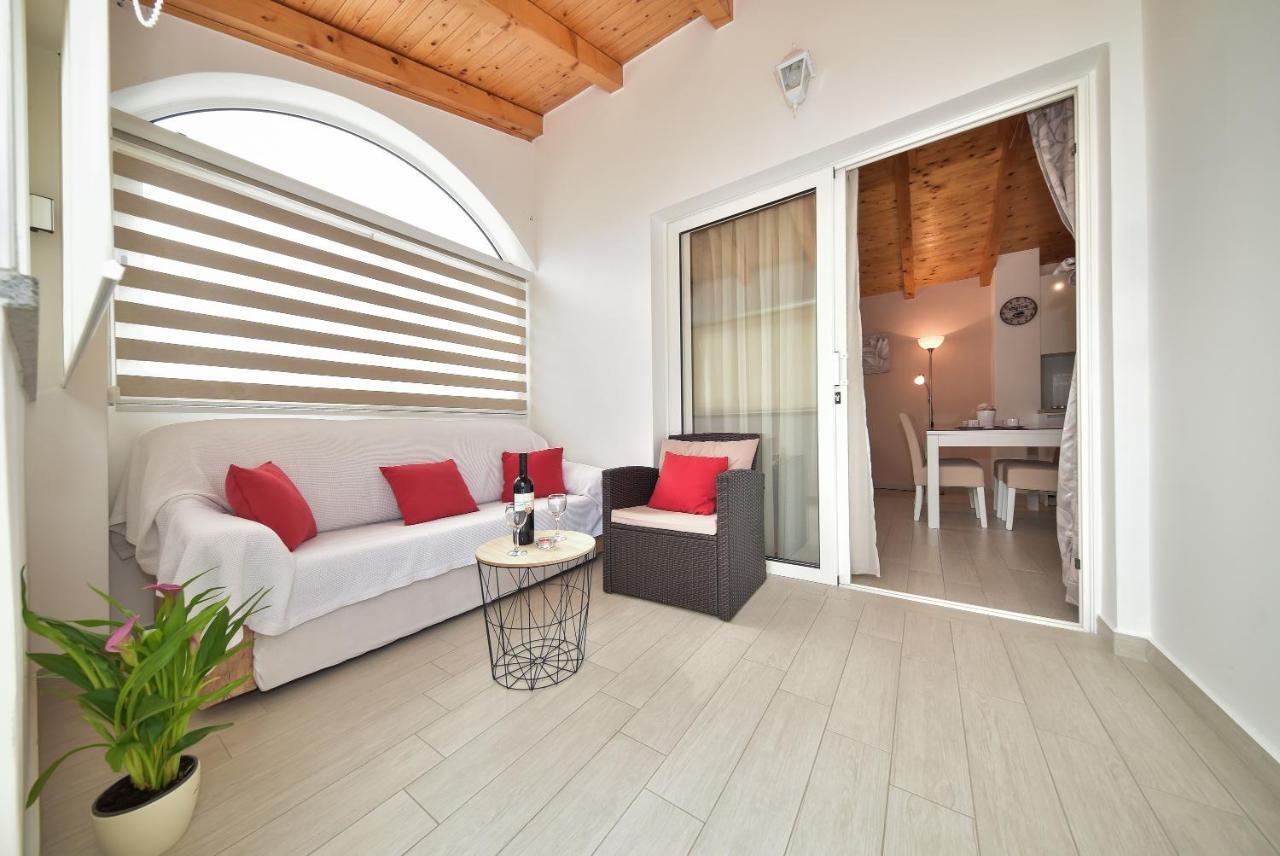 Apartment Irena ポセダリェ エクステリア 写真