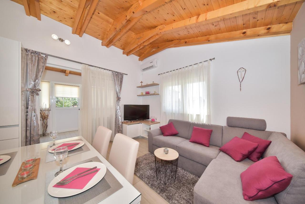 Apartment Irena ポセダリェ エクステリア 写真