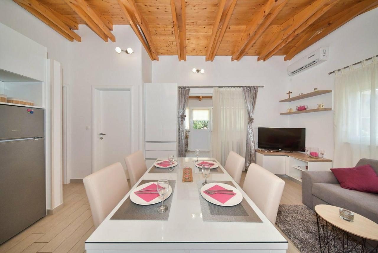 Apartment Irena ポセダリェ エクステリア 写真