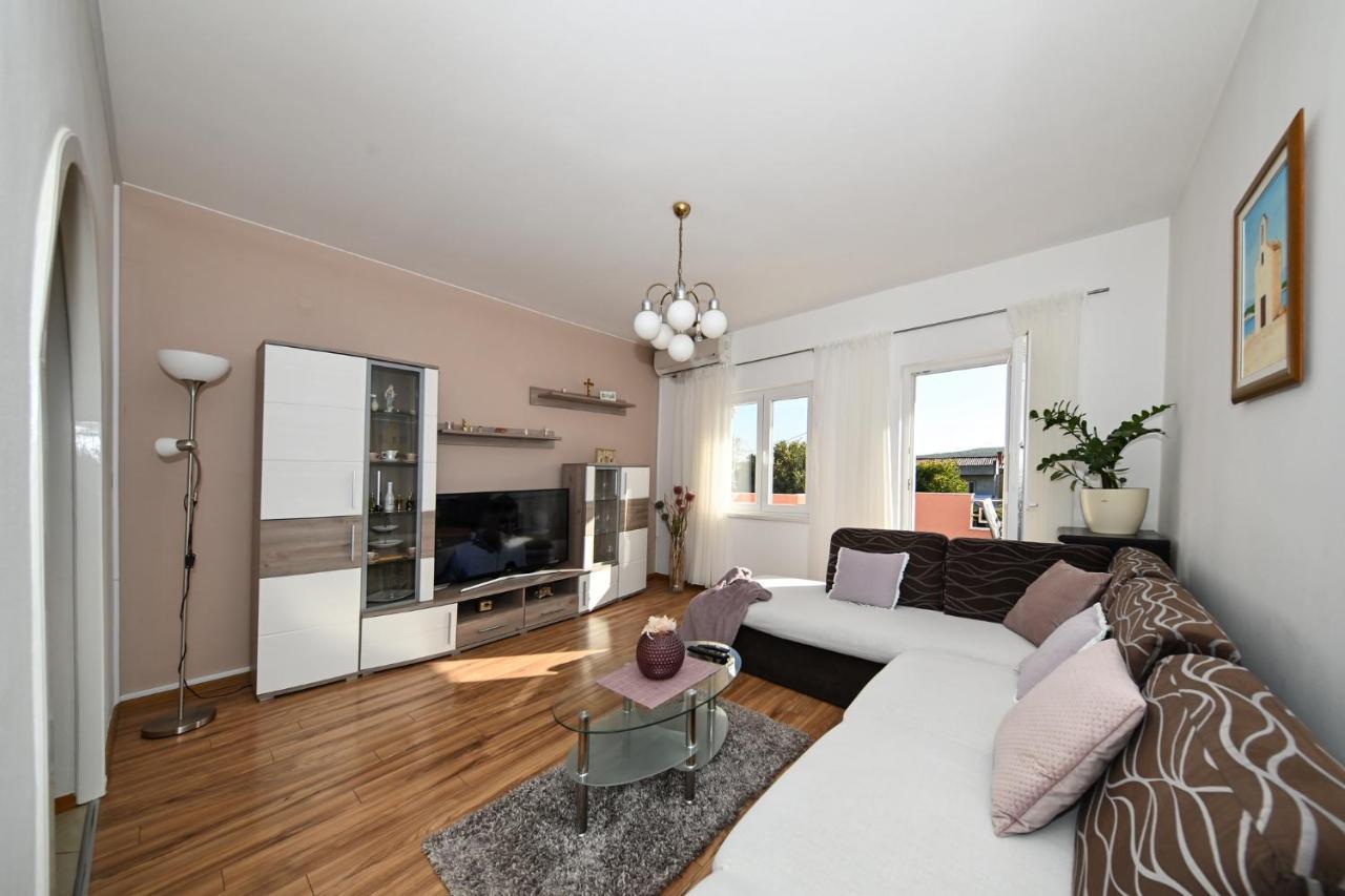 Apartment Irena ポセダリェ エクステリア 写真