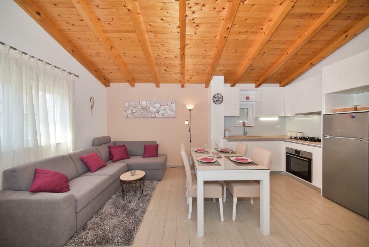 Apartment Irena ポセダリェ エクステリア 写真